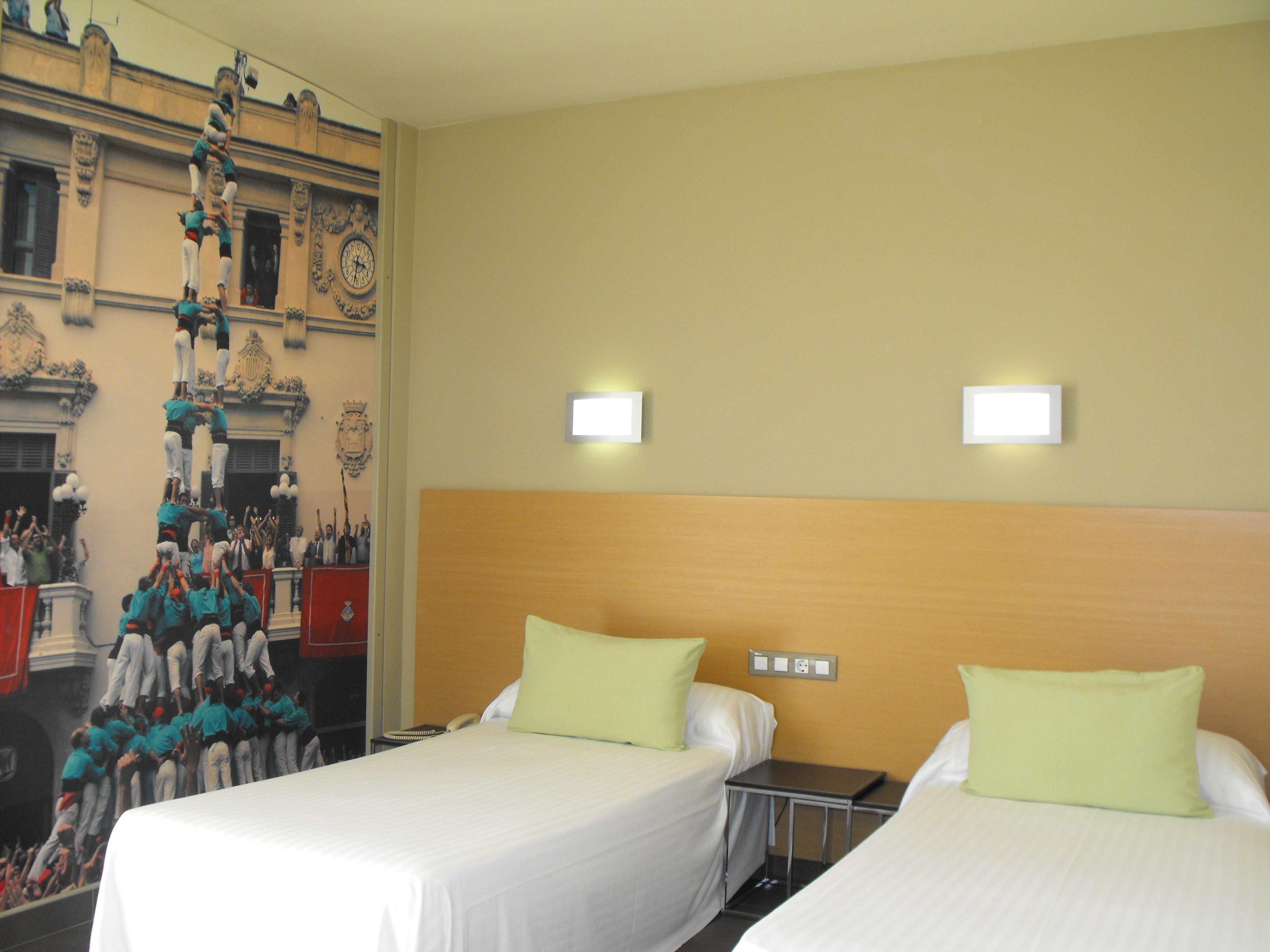 Hotel Pere III El Gran Vilafranca del Penedès Zewnętrze zdjęcie