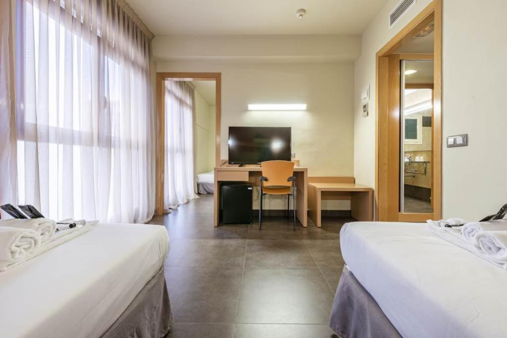 Hotel Pere III El Gran Vilafranca del Penedès Zewnętrze zdjęcie