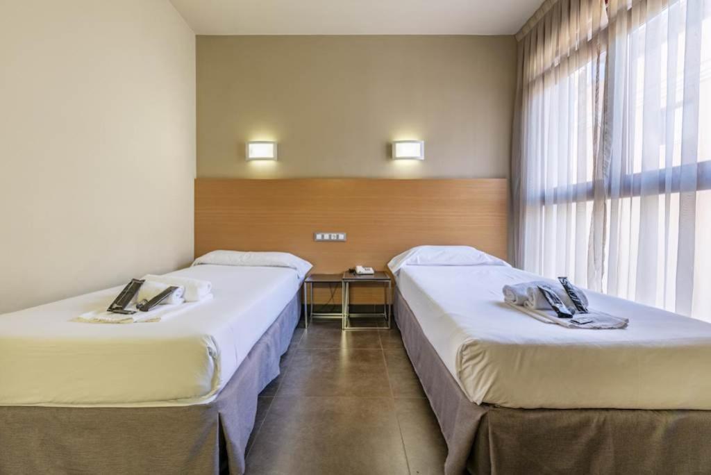 Hotel Pere III El Gran Vilafranca del Penedès Zewnętrze zdjęcie