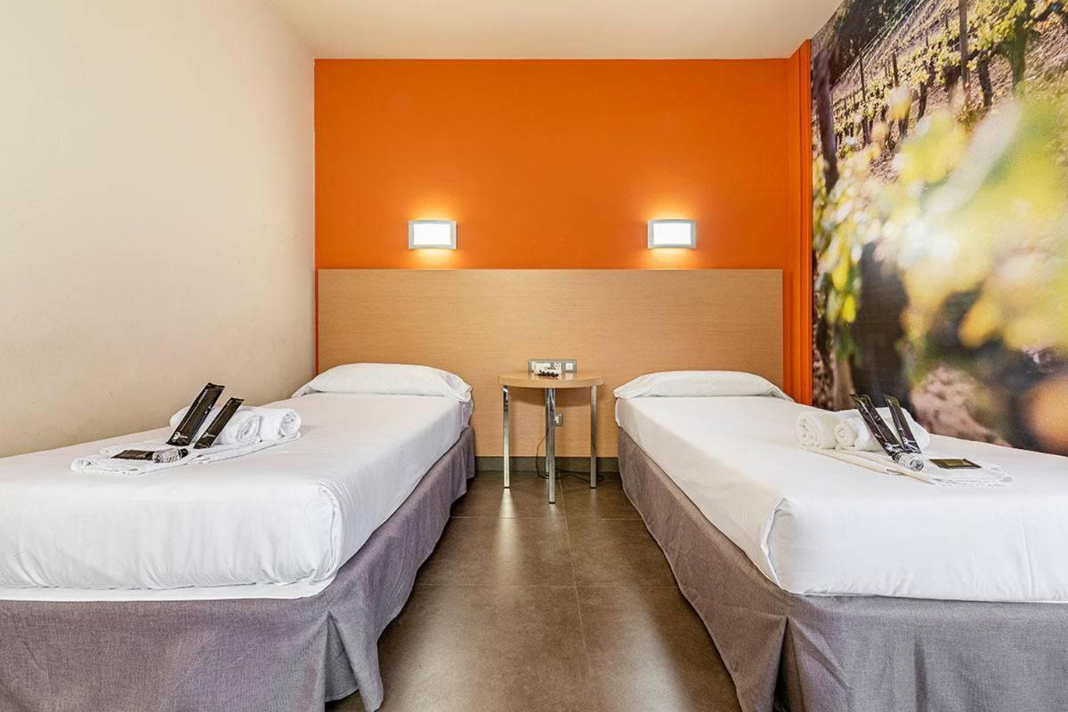 Hotel Pere III El Gran Vilafranca del Penedès Zewnętrze zdjęcie